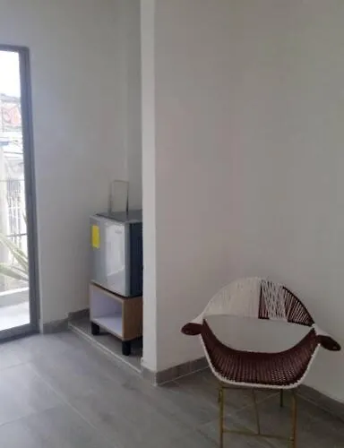 Hermoso Aparta Estudio Pequeno